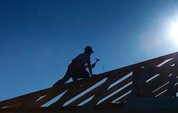 Finding the Right Roofing Contractor in Carmel