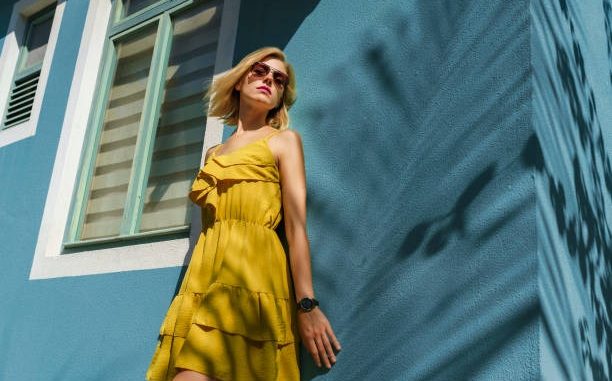 How to Dress for Your Body Type with Confidence